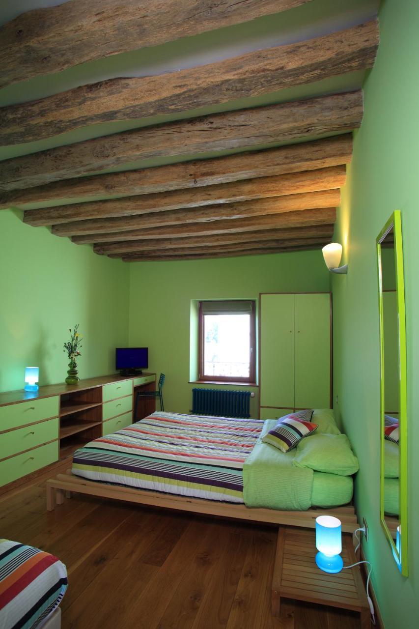 Maison D'Hotes Les Rainettes Breuillet  Kültér fotó